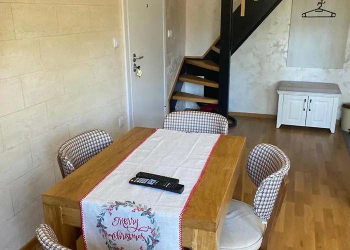 Divcigora アパート